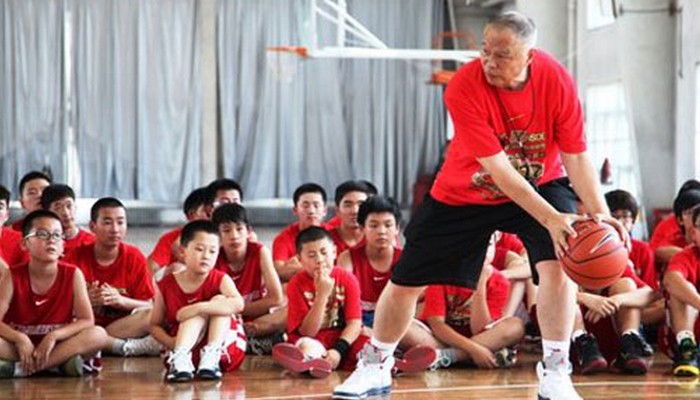 哪里有适合初学者的篮球站位练习方法_1
